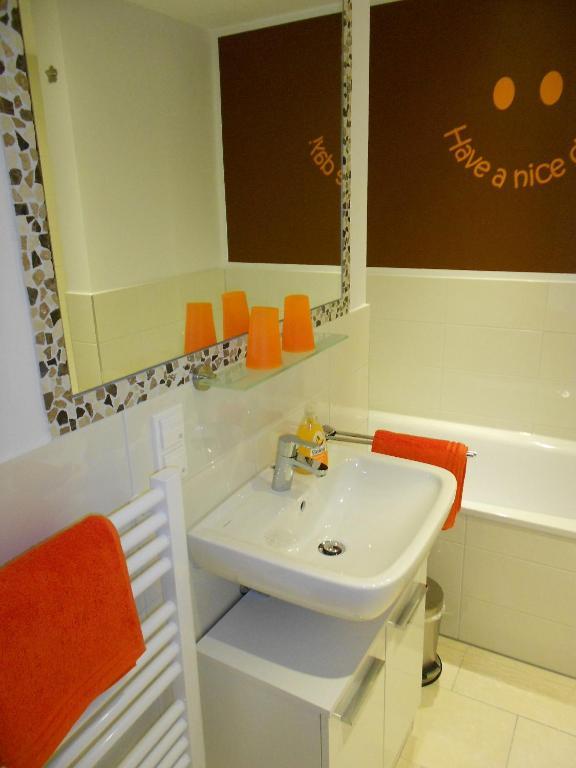 Mein Appartement Huerth Koeln Δωμάτιο φωτογραφία